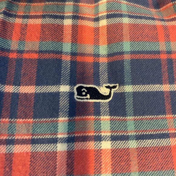 Boys Vineyard Vines Lyle Whale Flannel Shirt NWOT medium never worn 12-14 new - Picture 3 of 7